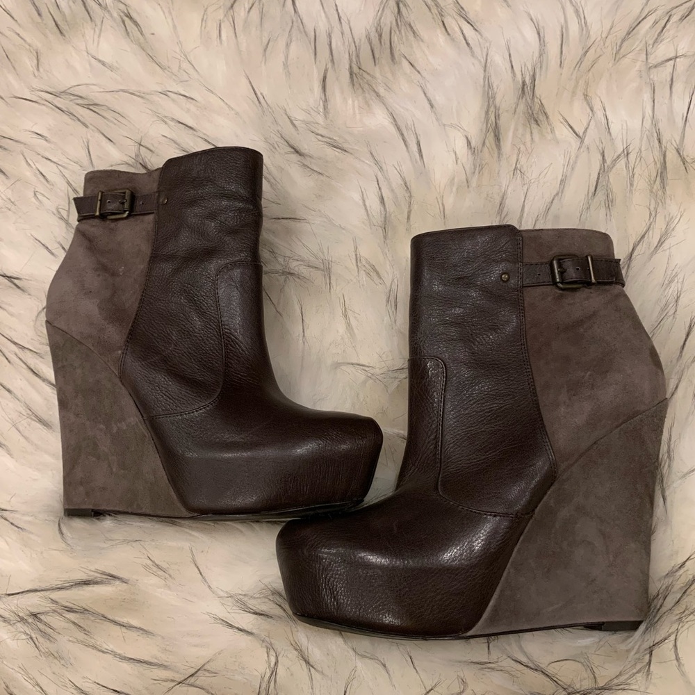 Jessica Simpson Brown Booties